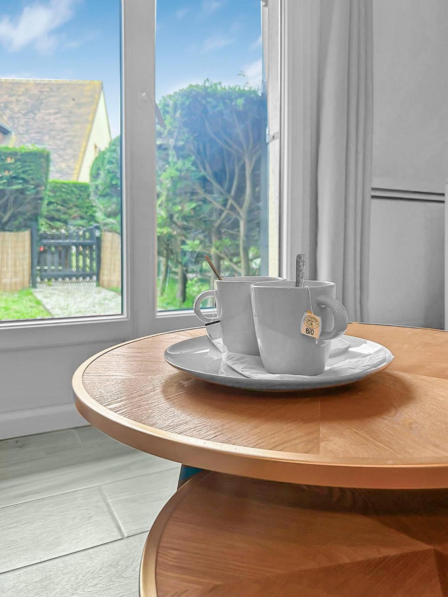 L'Evasion Paisible A Ouistreham Apartment Ngoại thất bức ảnh