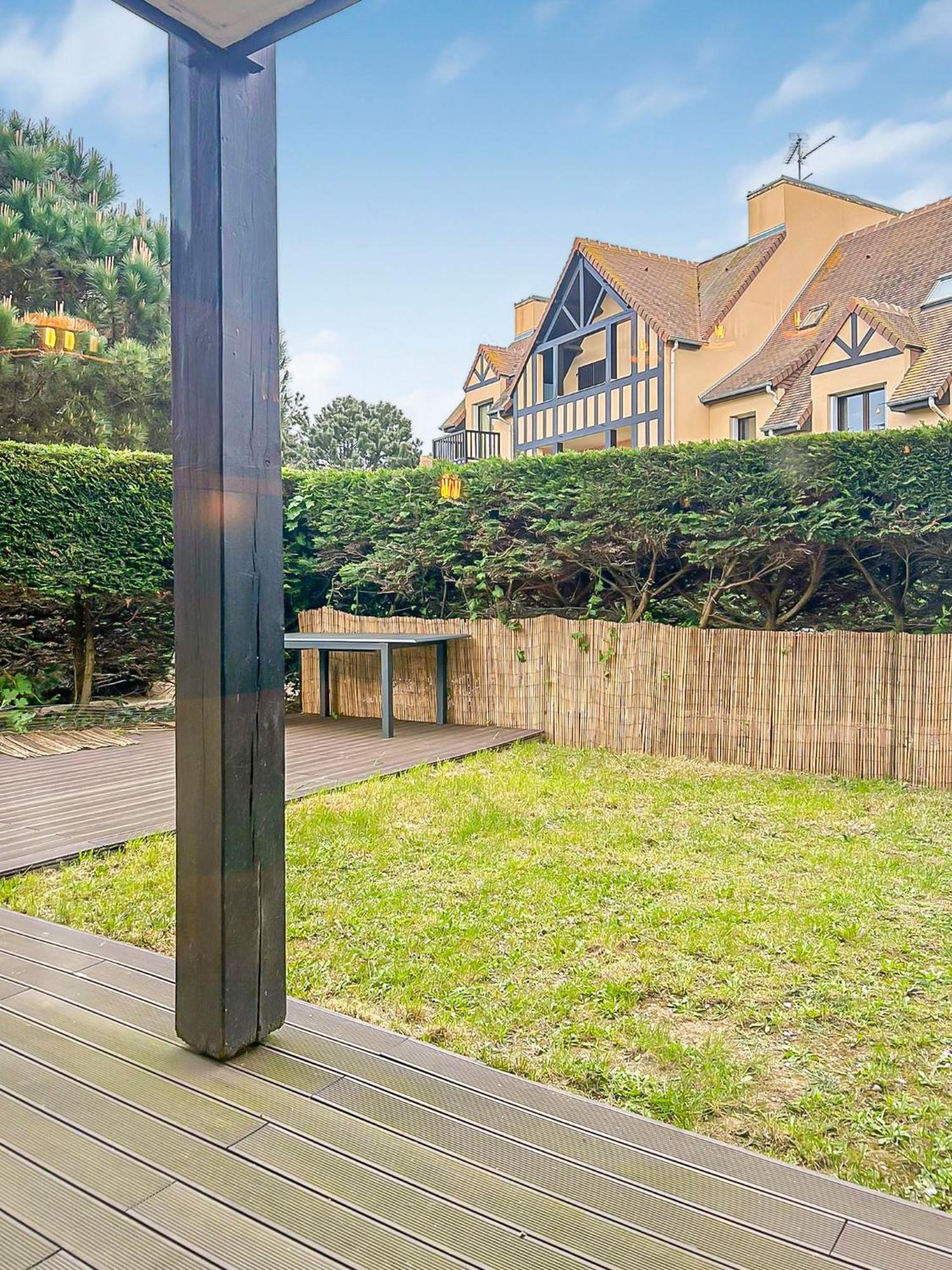 L'Evasion Paisible A Ouistreham Apartment Ngoại thất bức ảnh